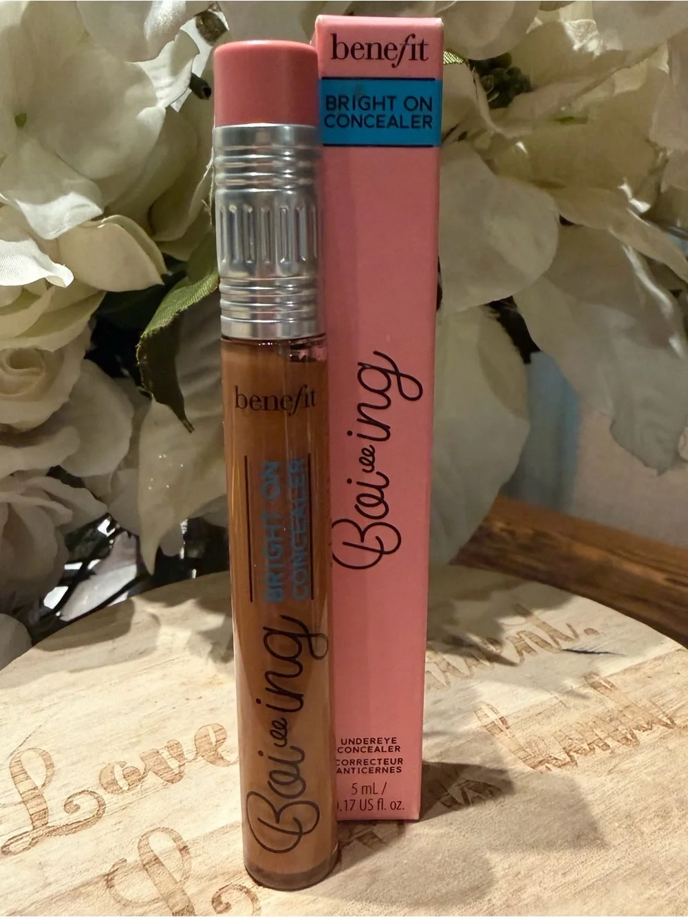 Benefit Boi-ing Bright On Concealer for under eyes in the shade Hazelnut .17